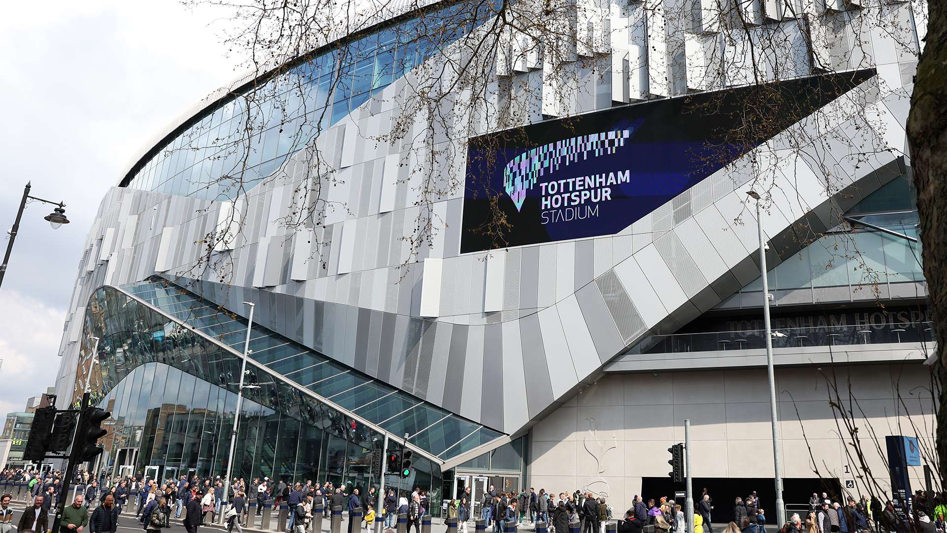 王曼昱4-1淘汰郑怡静，国乒包揽亚洲杯女单四强.