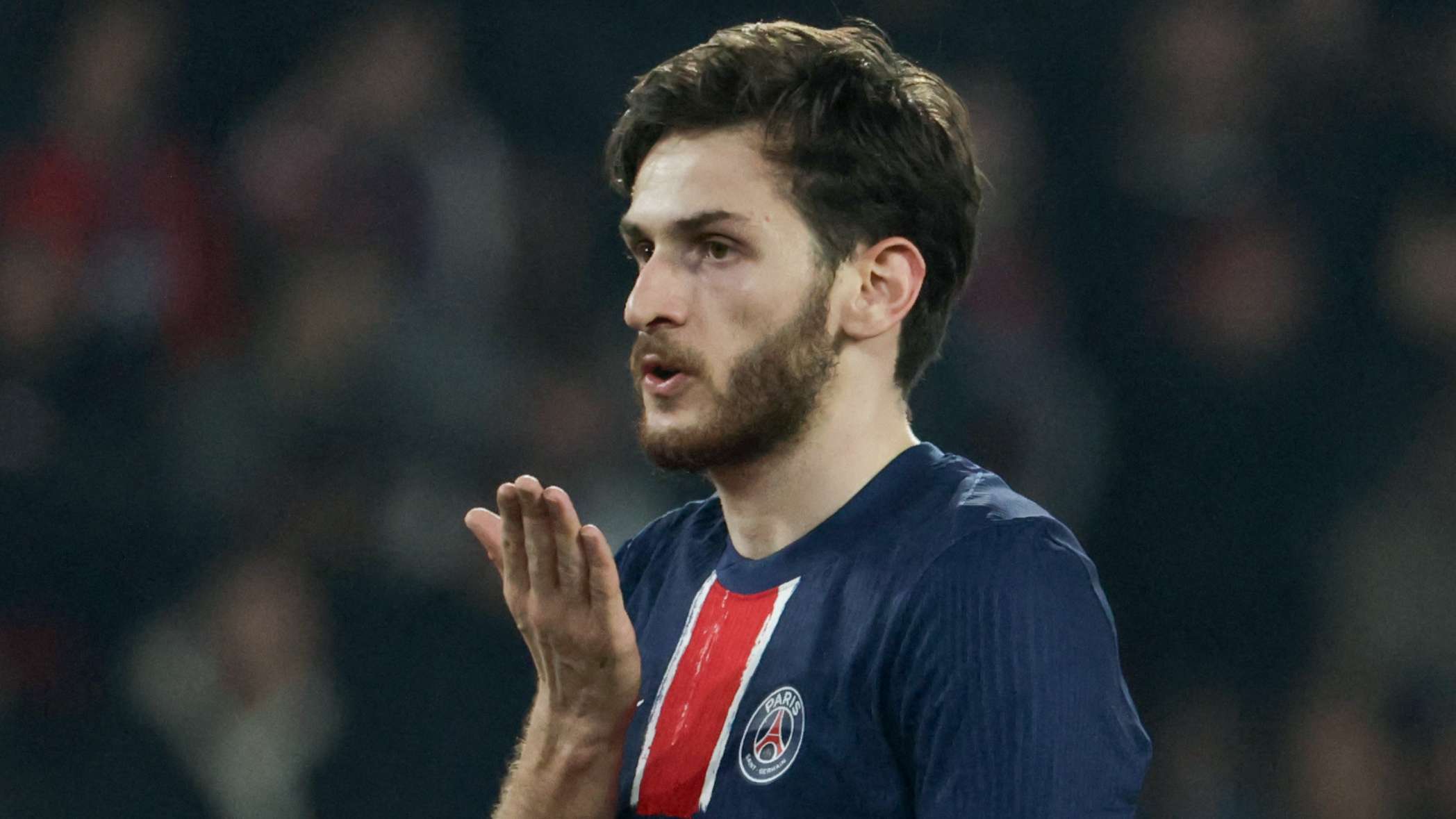 也为巴泽的 也为巴泽的